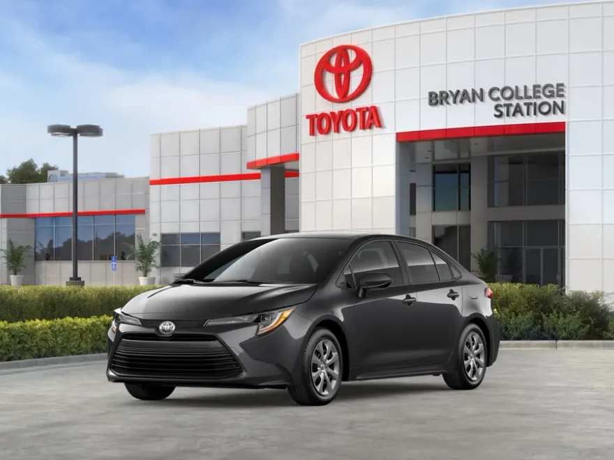 2026 Toyota Corolla LE photo 1