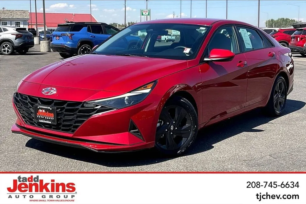 2021 Hyundai Elantra SEL photo 1