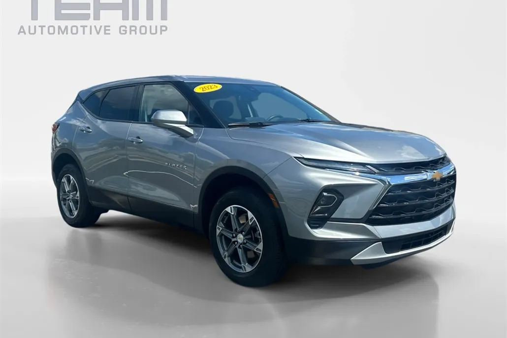 2023 Chevrolet Blazer 2LT photo 1