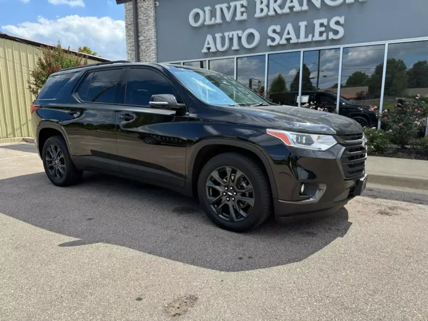 2021 Chevrolet Traverse RS photo 1