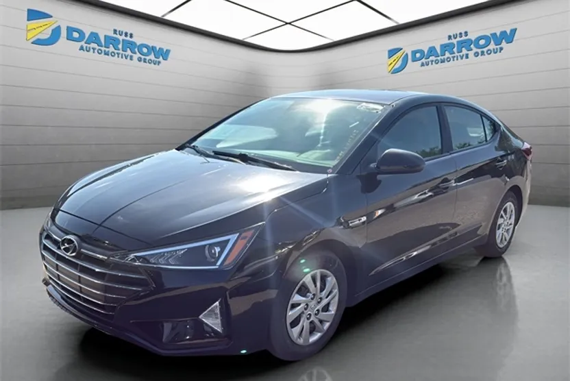2019 Hyundai Elantra SE photo 1