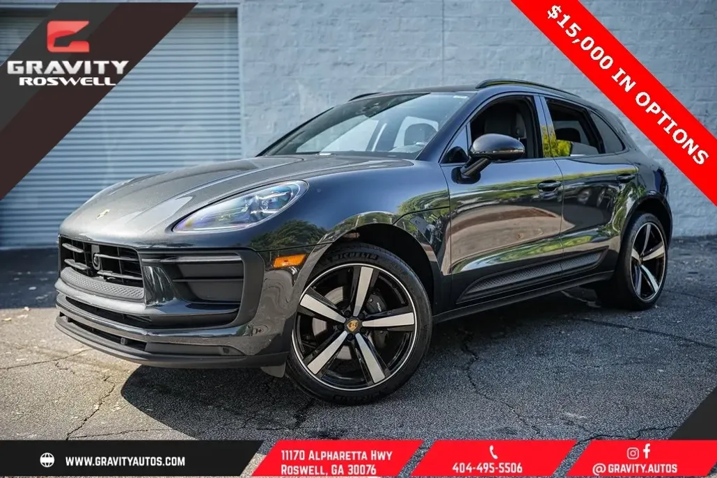 2024 Porsche Macan Base photo 1