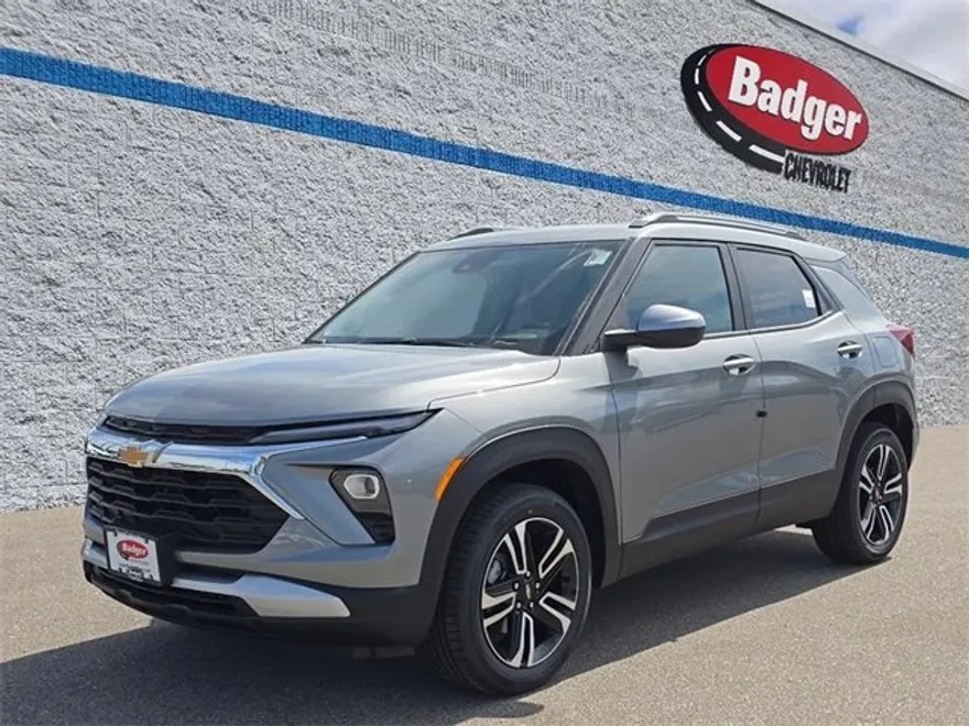 2026 Chevrolet Trailblazer LT photo 1