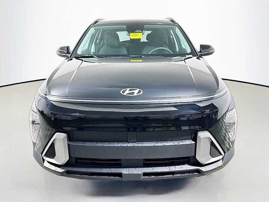 2026 Hyundai Kona SEL photo 1