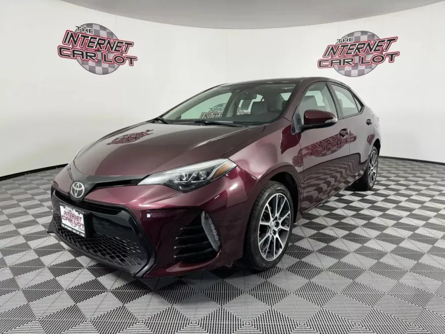 2017 Toyota Corolla Special Edition photo 1