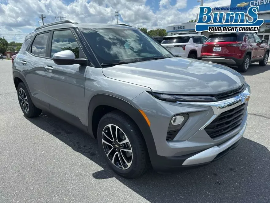 2026 Chevrolet Trailblazer LT photo 1