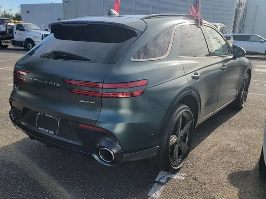 2024 Genesis GV70 3.5T Sport photo 6