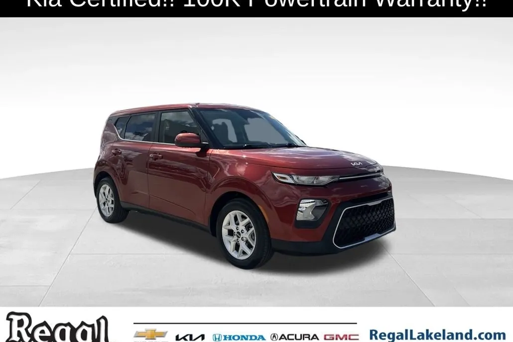 2022 Kia Soul S photo 1