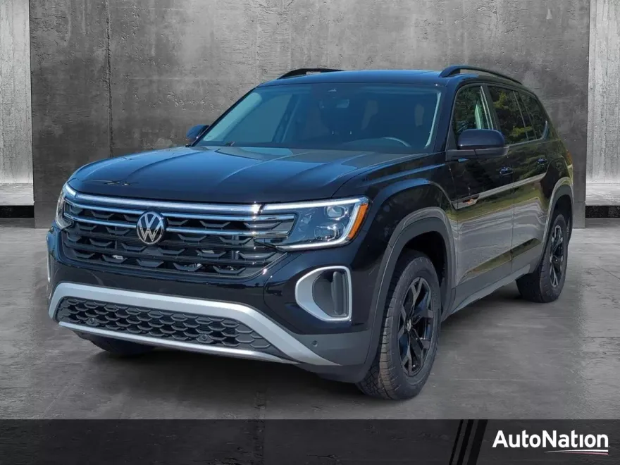 2025 Volkswagen Atlas Peak Edition SE Technology photo 1