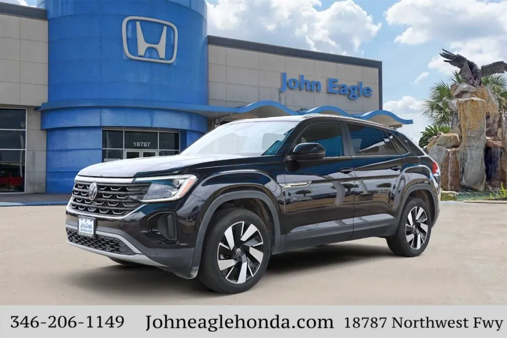 2024 Volkswagen Atlas Cross Sport SE Technology photo 1