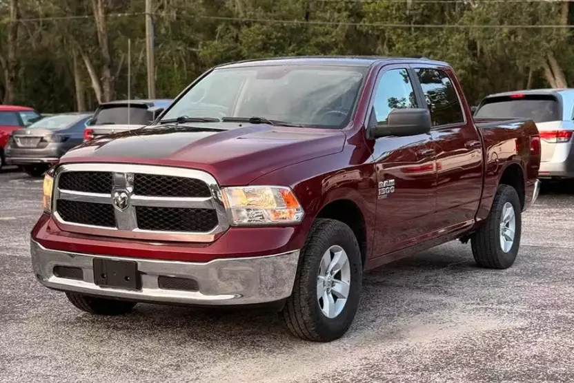2021 Ram 1500 Classic SLT photo 1