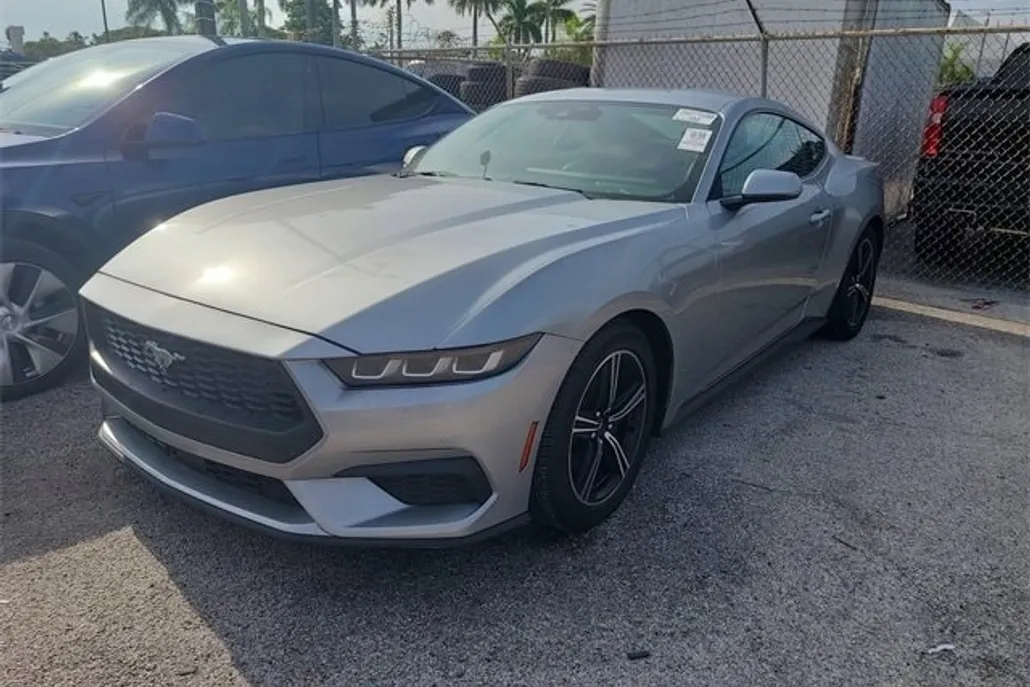2024 Ford Mustang EcoBoost Premium photo 1