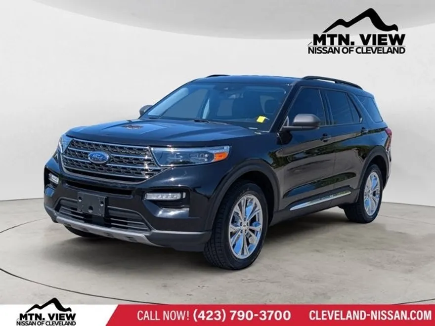 2022 Ford Explorer XLT photo 1