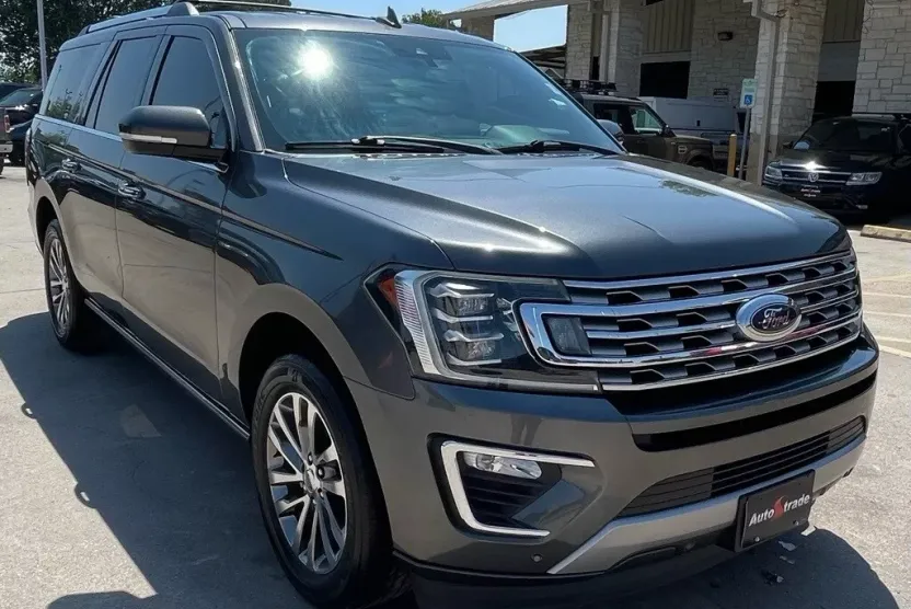 2018 Ford Expedition MAX Limited photo 1