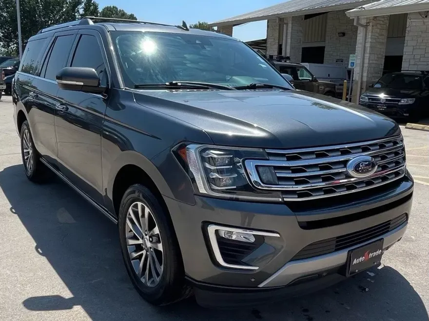 2018 Ford Expedition MAX Limited photo 1