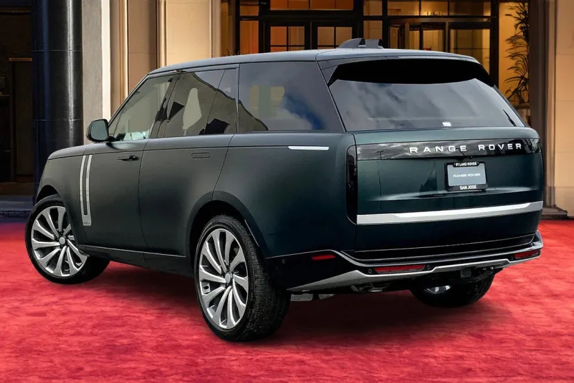2025 Land Rover Range Rover Autobiography photo 1