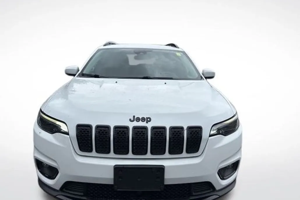 2021 Jeep Cherokee Altitude photo 1