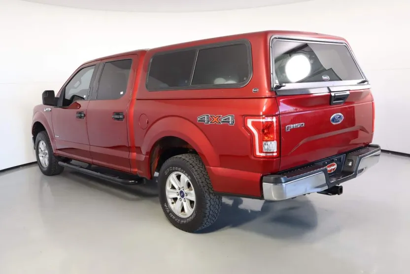 2016 Ford F-150 XLT photo 1