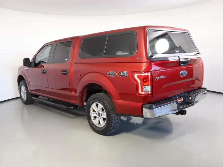 2016 Ford F-150 XLT photo 1