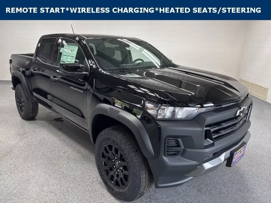 2026 Chevrolet Colorado Trail Boss photo 1