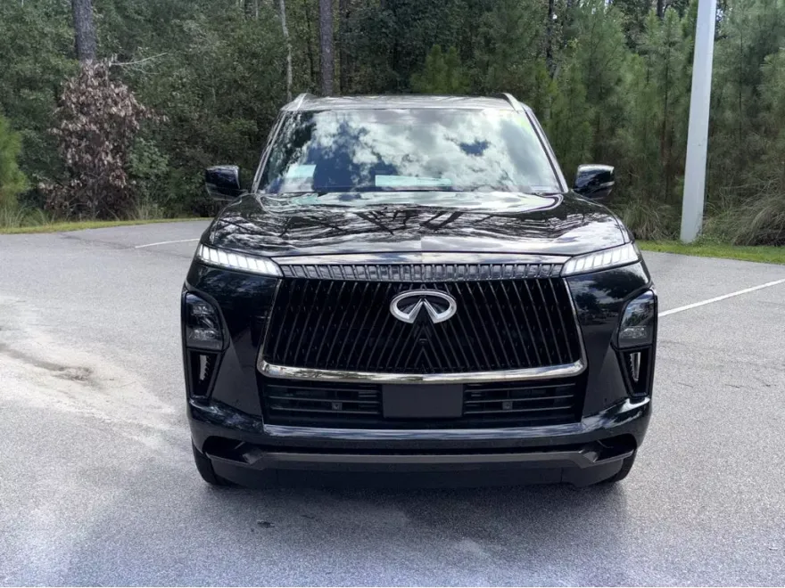 2026 Infiniti QX80 photo 1