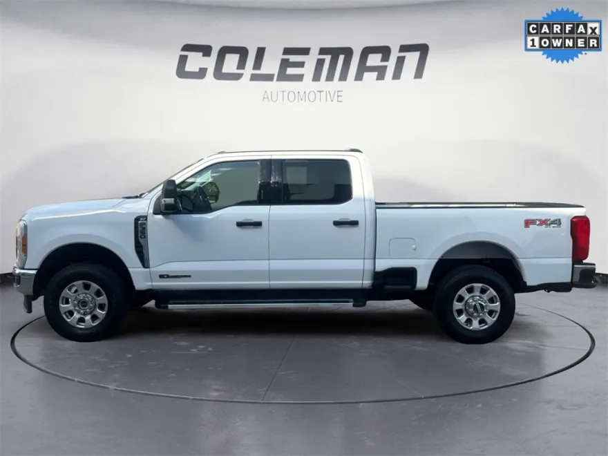 2023 Ford F-350 XL photo 2