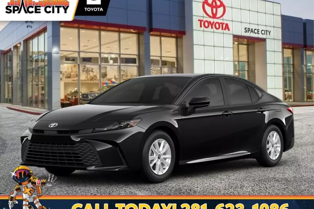 2026 Toyota Camry LE photo 1