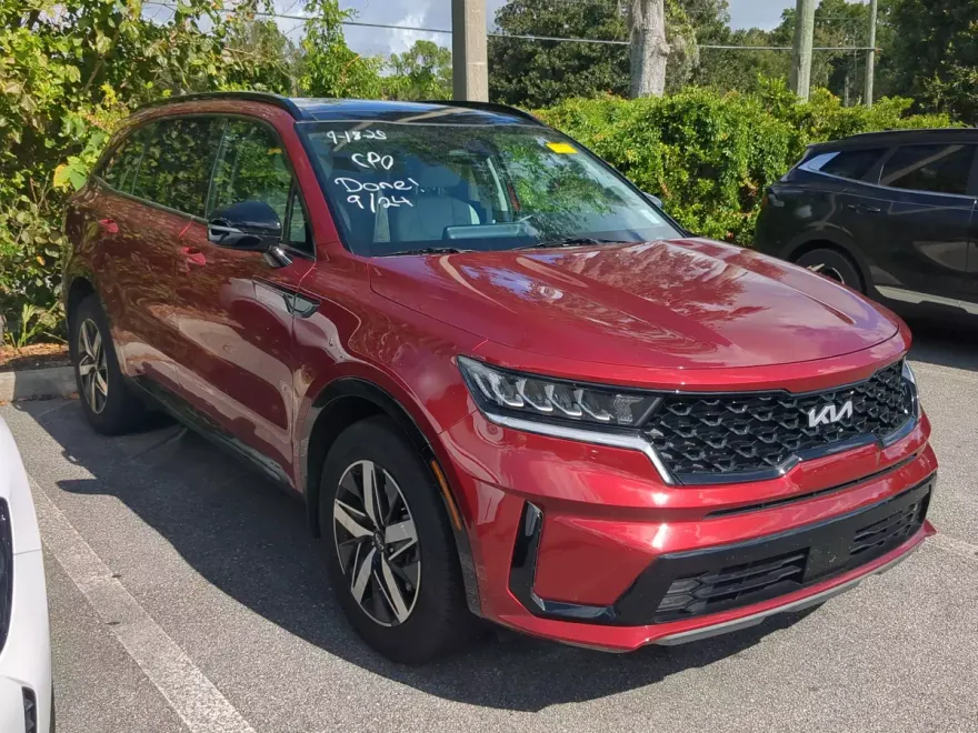 2023 Kia Sorento EX photo 1