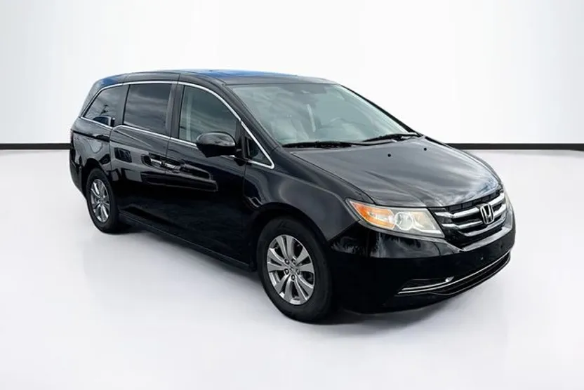 2016 Honda Odyssey EX-L photo 1