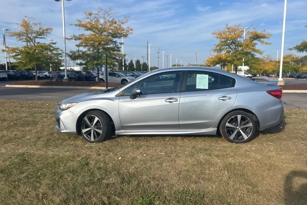 2017 Subaru Impreza 2.0i Sport photo 1