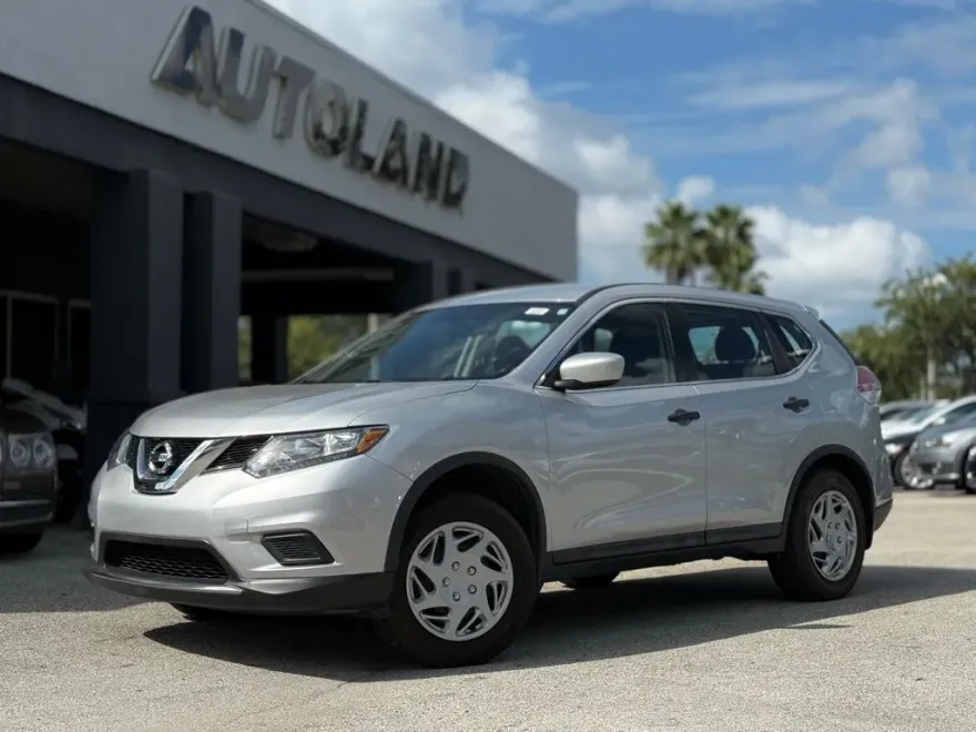 2016 Nissan Rogue S photo 1