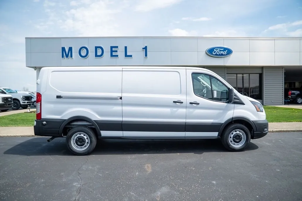 2025 Ford Transit photo 1