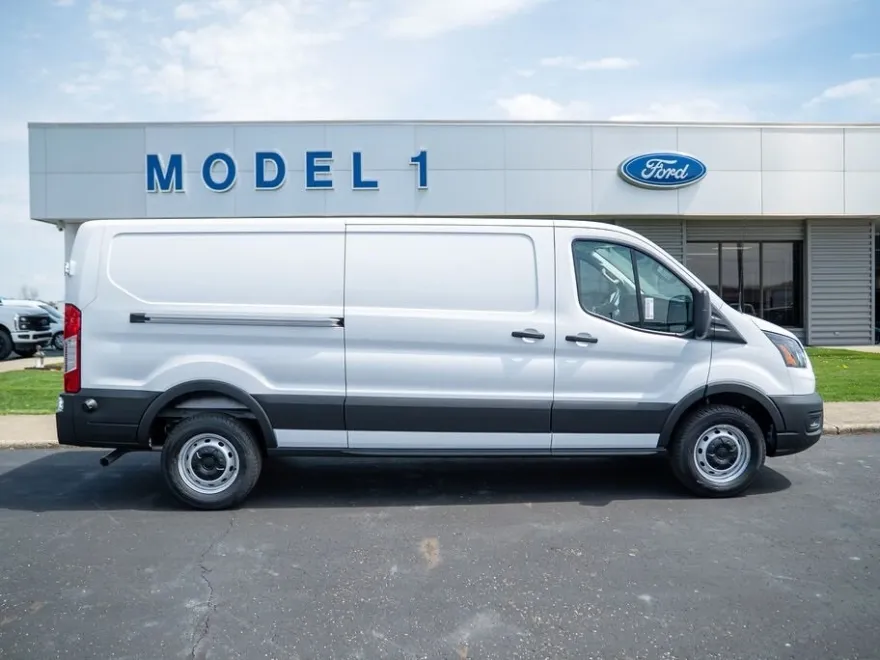 2025 Ford Transit photo 1