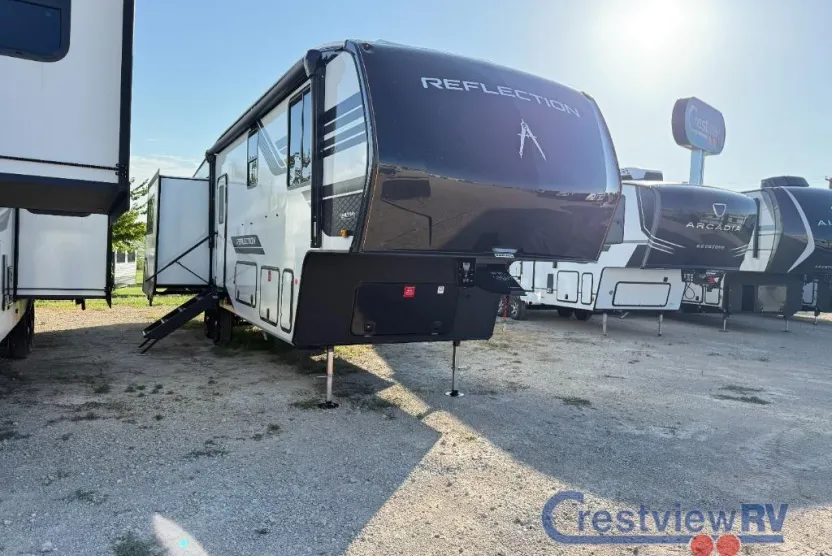 2026 Grand Design Recreational Reflection Narrow Body photo 1