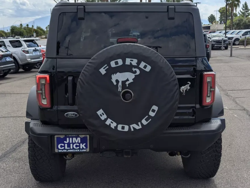 2022 Ford Bronco Badlands photo 1