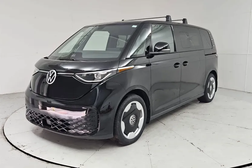 2025 Volkswagen ID. Buzz Pro S photo 1