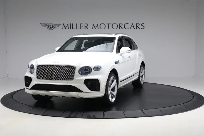 2023 Bentley Bentayga V8 photo 1
