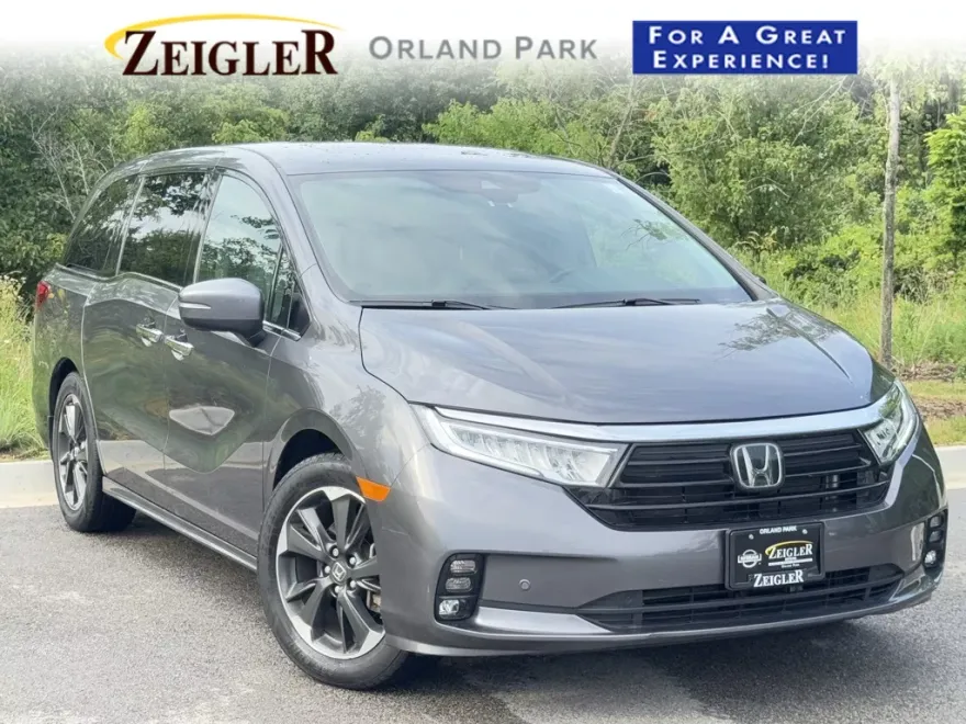 2023 Honda Odyssey Elite photo 1