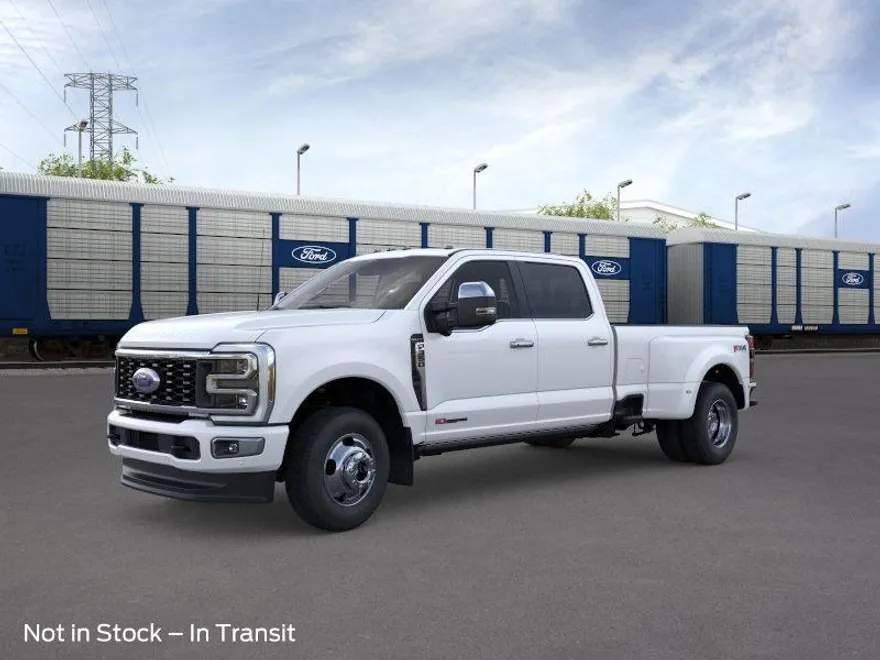 2025 Ford F-350 Platinum photo 1