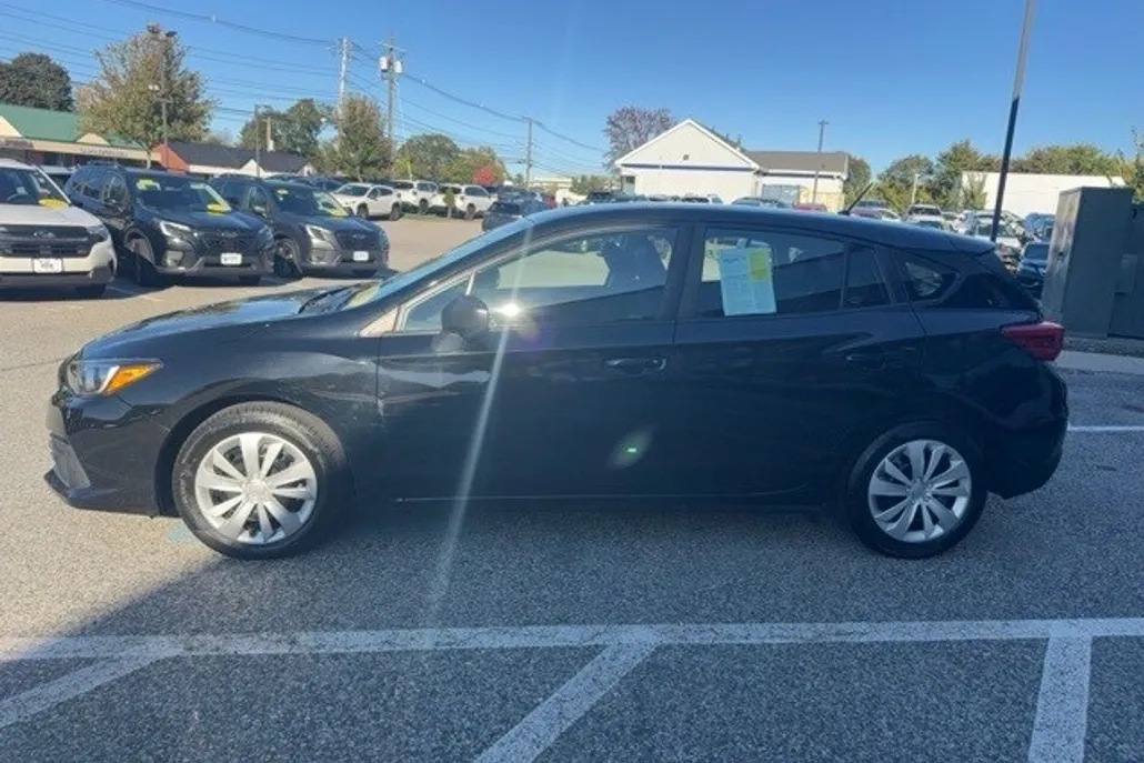 2023 Subaru Impreza Base photo 1