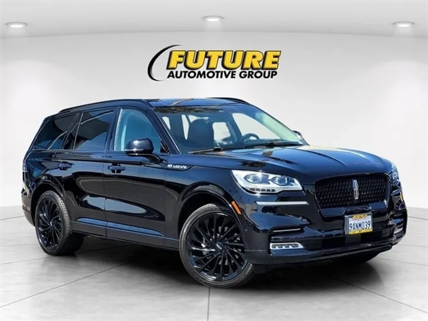 2022 Lincoln Aviator Reserve photo 1