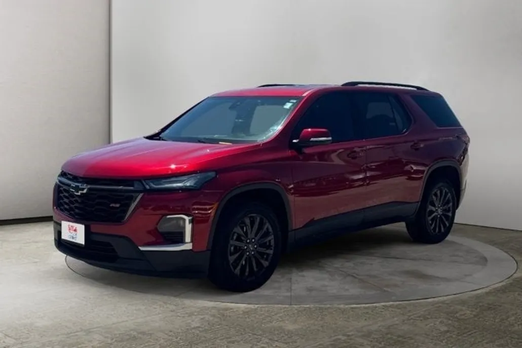 2023 Chevrolet Traverse RS photo 1