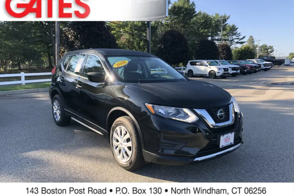 2018 Nissan Rogue S photo 1