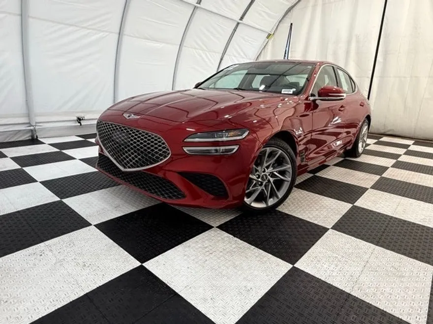 2022 Genesis G70 2.0T photo 1