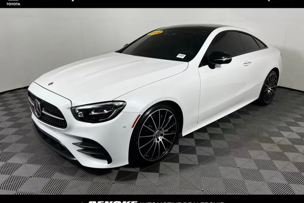2022 Mercedes Benz E 450 Coupe photo 1