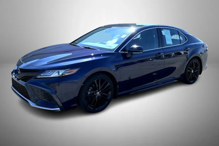 2022 Toyota Camry XSE photo 1