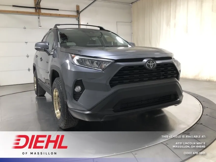 2020 Toyota RAV4 XLE Sport photo 1