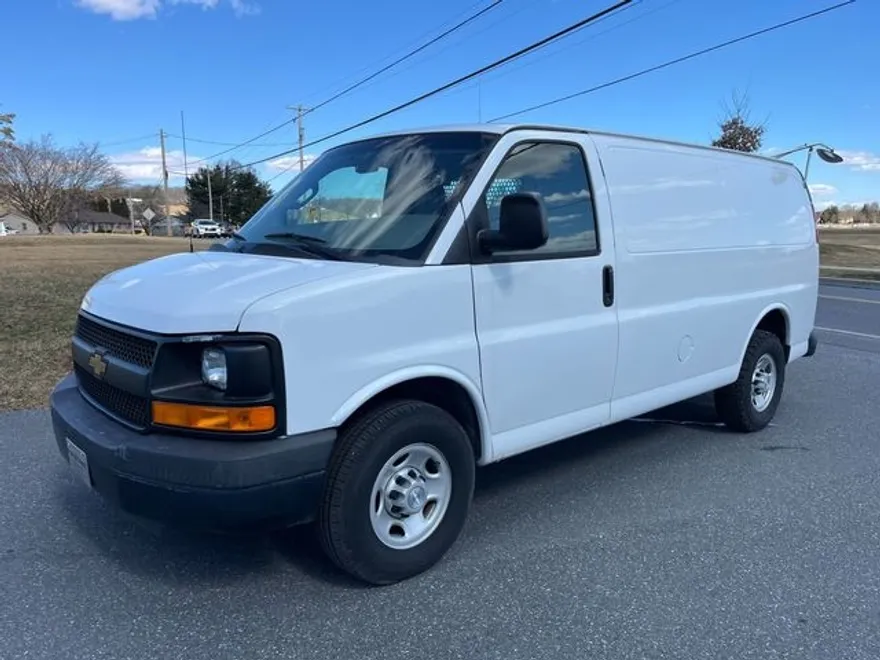 2016 Chevrolet Express Cargo Van photo 1
