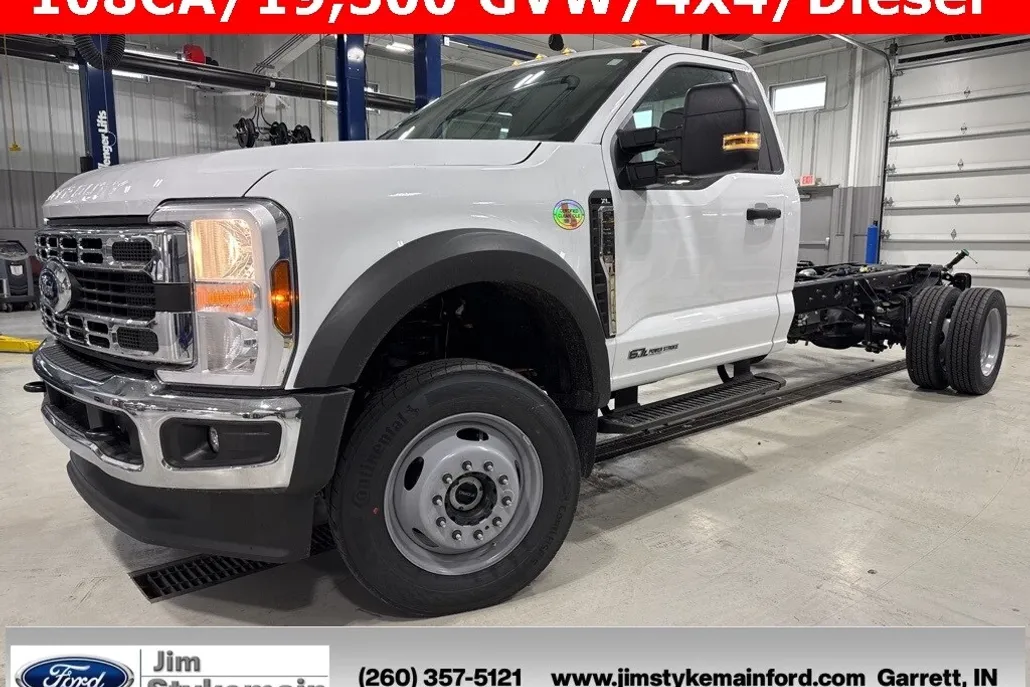 2025 Ford F-550 XL photo 1