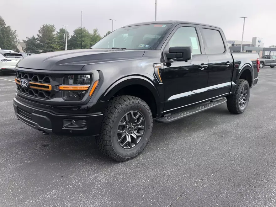 2025 Ford F-150 Tremor photo 1
